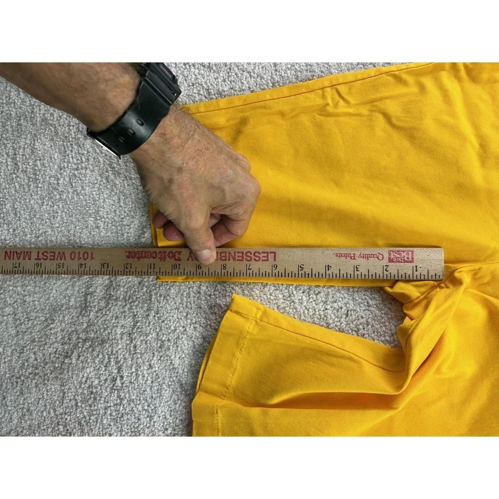 Passports Shorts Womens Medium Yellow Bermuda Stretch Rayon Blend Pockets Summer